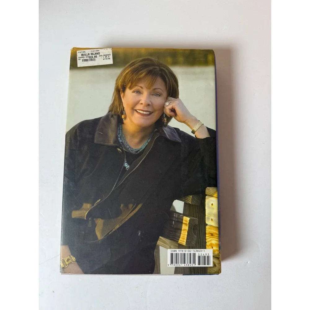 Bulls Island Dorothea Benton Frank Hardcover First Edition 2008‎ Fiction Novel